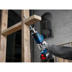 Bosch Professional Akku-Säbelsäge GSA 18V-24