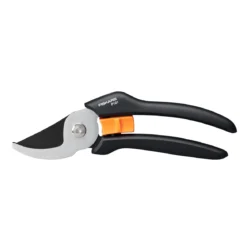 Fiskars Gartenschere Solid P121 Bypass