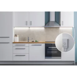 MaxLED 500 Comfort Set kitchen 1,8m IP44Cover 2700K 11W 230/24V 20VA Silber Kst