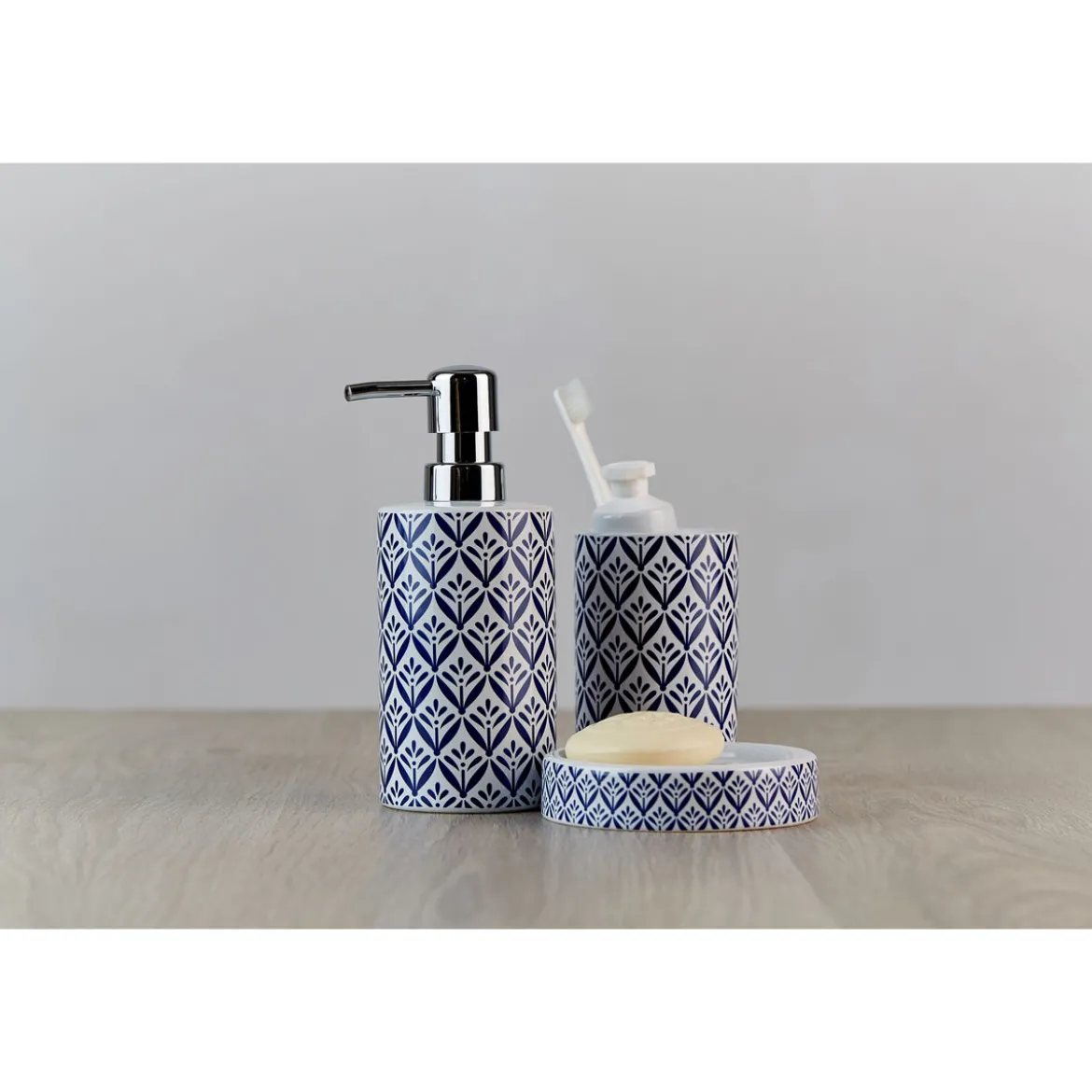 Wenko Seifenspender Lorca 360 ml